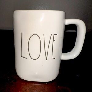 Rae Dunn Artisan Collection by Magenta